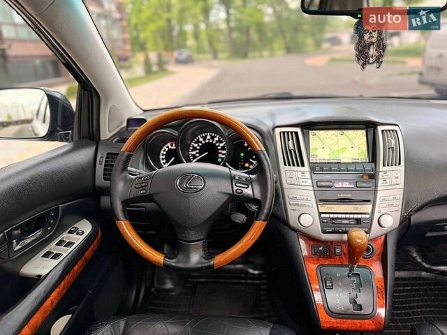 Черный Лексус РХ, объемом двигателя 3.5 л и пробегом 247 тыс. км за 11500 $, фото 60 на Automoto.ua