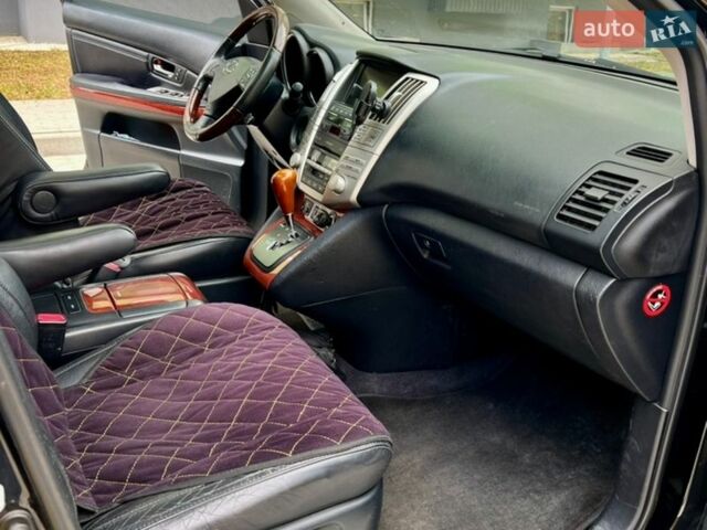 Черный Лексус РХ, объемом двигателя 3.5 л и пробегом 260 тыс. км за 12500 $, фото 17 на Automoto.ua
