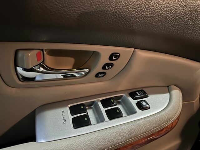 Черный Лексус РХ, объемом двигателя 3.5 л и пробегом 182 тыс. км за 12300 $, фото 15 на Automoto.ua