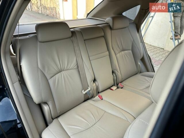 Черный Лексус РХ, объемом двигателя 3.46 л и пробегом 178 тыс. км за 12900 $, фото 59 на Automoto.ua