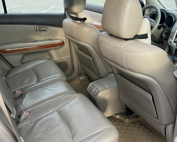 Черный Лексус РХ, объемом двигателя 3.5 л и пробегом 340 тыс. км за 8900 $, фото 17 на Automoto.ua