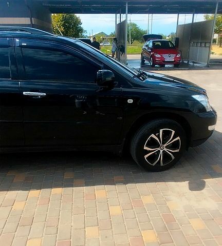 Черный Лексус РХ, объемом двигателя 3.5 л и пробегом 262 тыс. км за 15000 $, фото 3 на Automoto.ua
