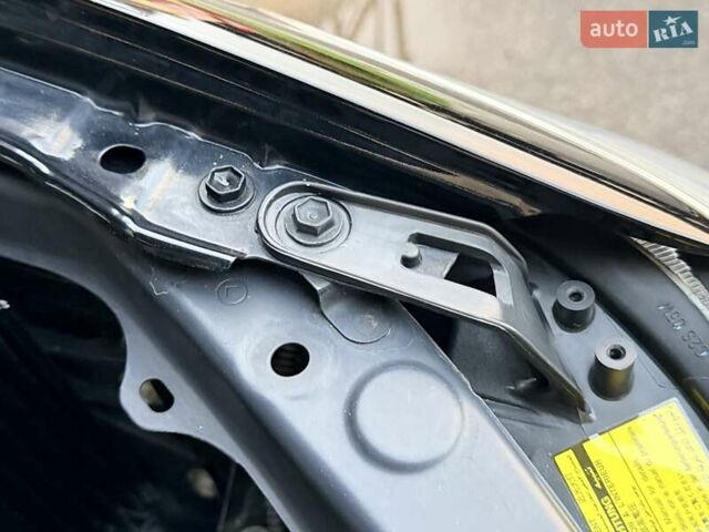 Чорний Лексус РХ, об'ємом двигуна 3.46 л та пробігом 45 тис. км за 19999 $, фото 80 на Automoto.ua