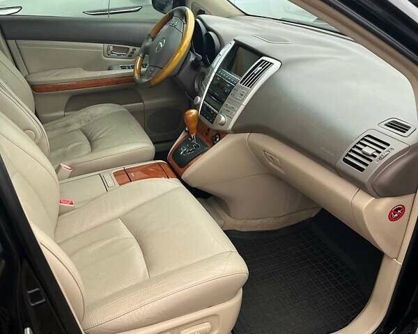 Черный Лексус РХ, объемом двигателя 3.46 л и пробегом 330 тыс. км за 10600 $, фото 6 на Automoto.ua