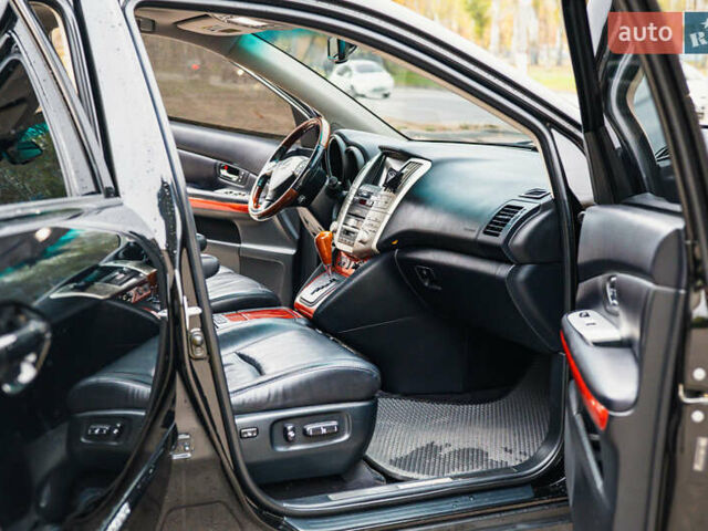 Чорний Лексус РХ, об'ємом двигуна 3.3 л та пробігом 207 тис. км за 11800 $, фото 13 на Automoto.ua