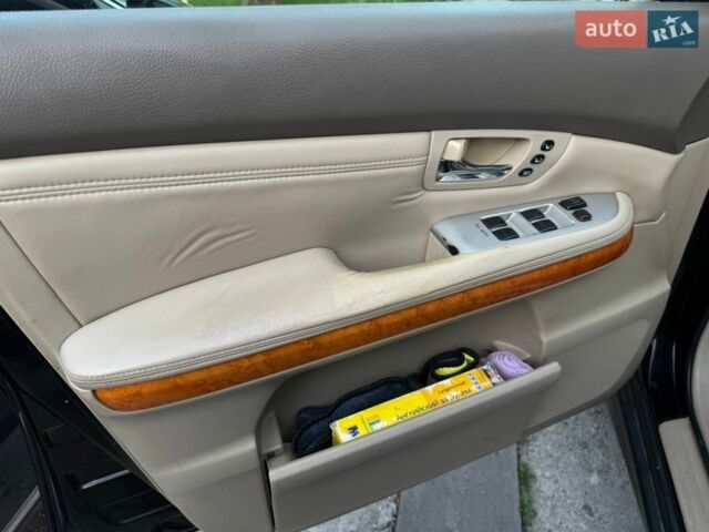 Чорний Лексус РХ, об'ємом двигуна 3.46 л та пробігом 225 тис. км за 11200 $, фото 8 на Automoto.ua