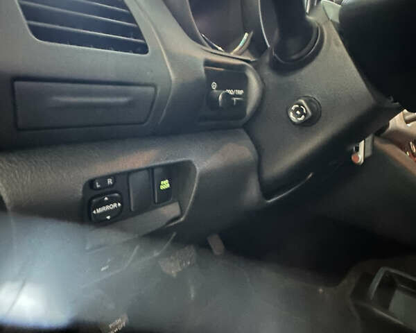 Чорний Лексус РХ, об'ємом двигуна 3.46 л та пробігом 174 тис. км за 11000 $, фото 23 на Automoto.ua