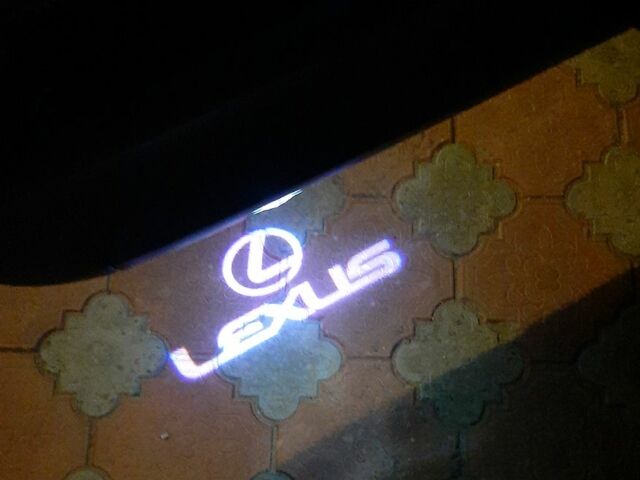 Чорний Лексус РХ, об'ємом двигуна 3.5 л та пробігом 320 тис. км за 13000 $, фото 2 на Automoto.ua