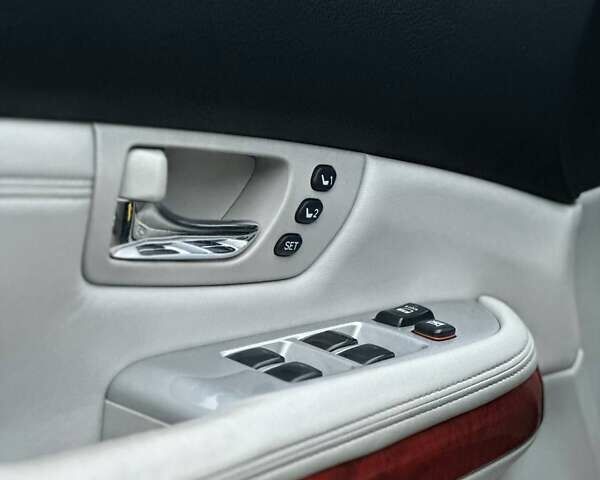 Черный Лексус РХ, объемом двигателя 3.5 л и пробегом 233 тыс. км за 11499 $, фото 24 на Automoto.ua