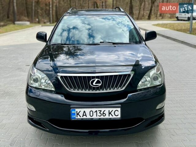 Черный Лексус РХ, объемом двигателя 3.5 л и пробегом 260 тыс. км за 12500 $, фото 2 на Automoto.ua
