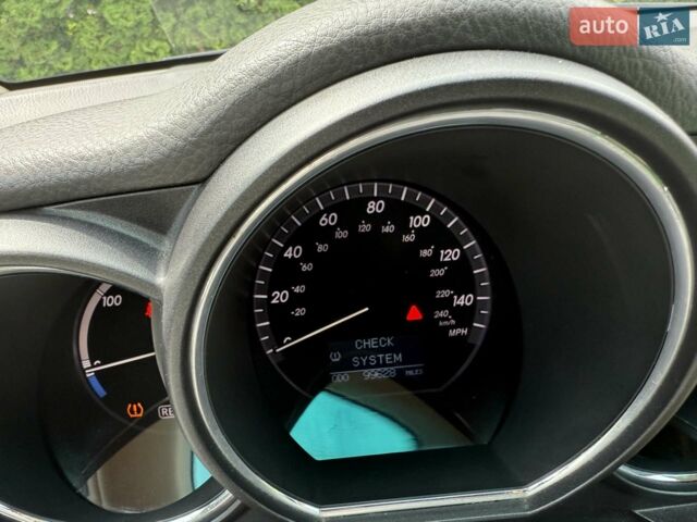 Чорний Лексус РХ, об'ємом двигуна 3.31 л та пробігом 160 тис. км за 12500 $, фото 8 на Automoto.ua
