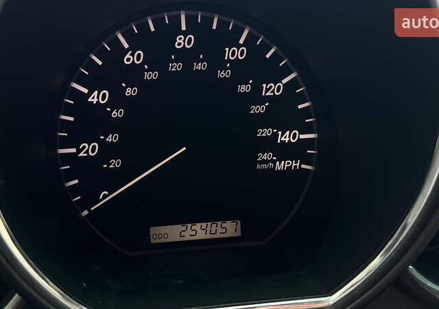 Черный Лексус РХ, объемом двигателя 3.46 л и пробегом 254 тыс. км за 9499 $, фото 15 на Automoto.ua