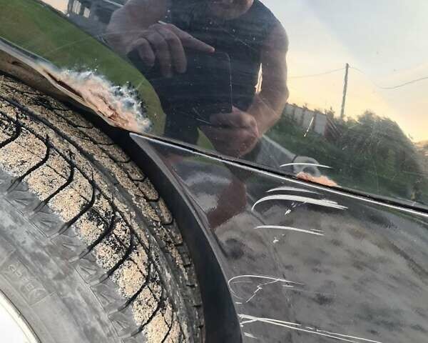Черный Лексус РХ, объемом двигателя 3.5 л и пробегом 266 тыс. км за 10700 $, фото 4 на Automoto.ua