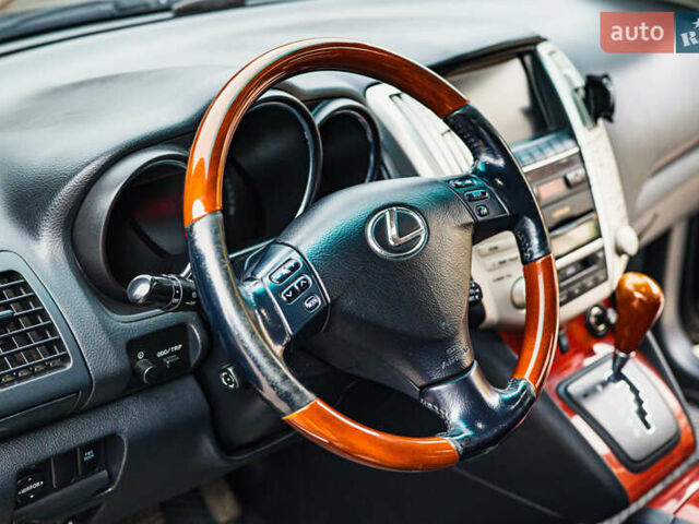 Чорний Лексус РХ, об'ємом двигуна 3.3 л та пробігом 207 тис. км за 11800 $, фото 14 на Automoto.ua