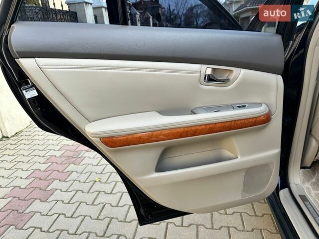 Черный Лексус РХ, объемом двигателя 3.46 л и пробегом 178 тыс. км за 12900 $, фото 53 на Automoto.ua