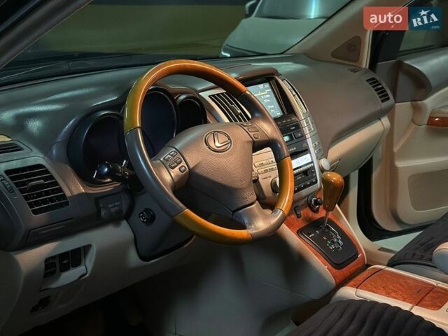 Черный Лексус РХ, объемом двигателя 3.5 л и пробегом 330 тыс. км за 12300 $, фото 11 на Automoto.ua