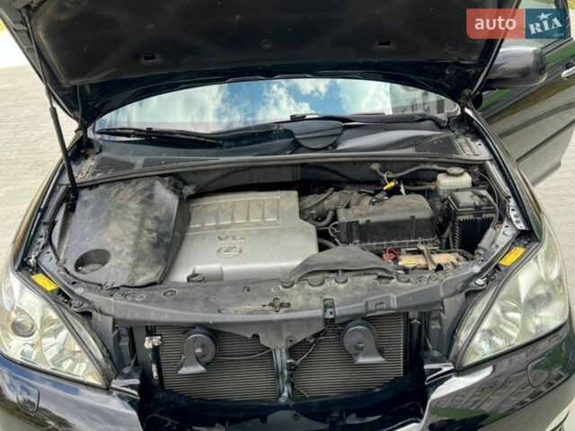 Черный Лексус РХ, объемом двигателя 3.5 л и пробегом 260 тыс. км за 12500 $, фото 30 на Automoto.ua