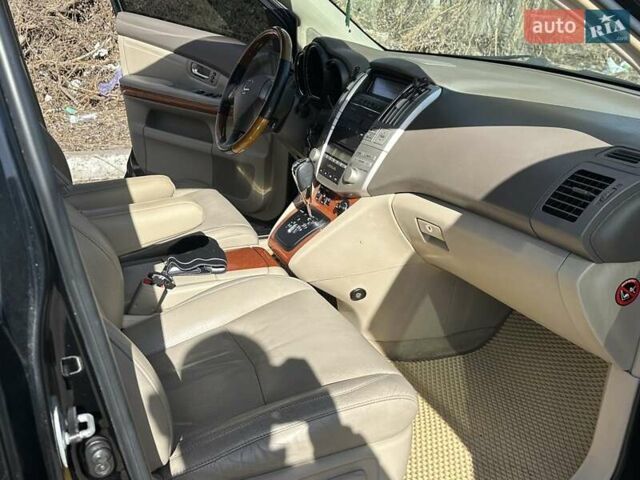 Черный Лексус РХ, объемом двигателя 3.3 л и пробегом 269 тыс. км за 11788 $, фото 11 на Automoto.ua