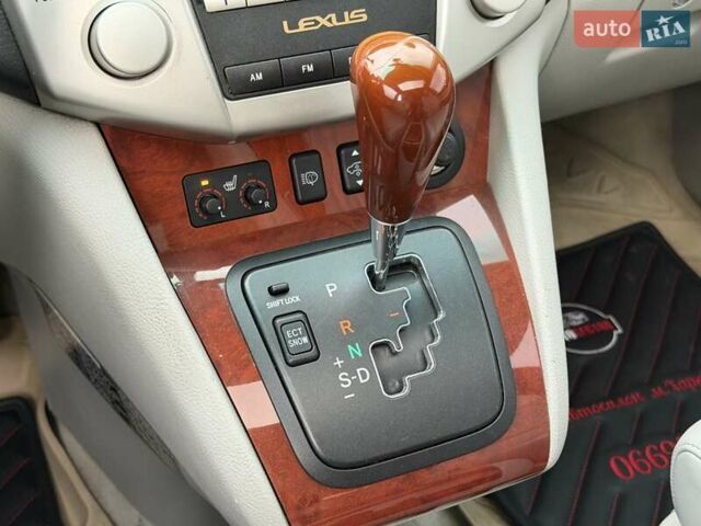 Чорний Лексус РХ, об'ємом двигуна 3.46 л та пробігом 166 тис. км за 12700 $, фото 25 на Automoto.ua