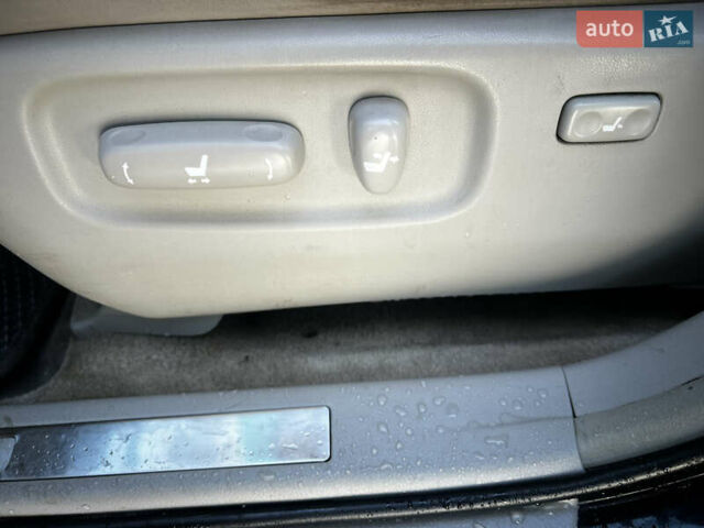 Чорний Лексус РХ, об'ємом двигуна 3.46 л та пробігом 290 тис. км за 8900 $, фото 11 на Automoto.ua