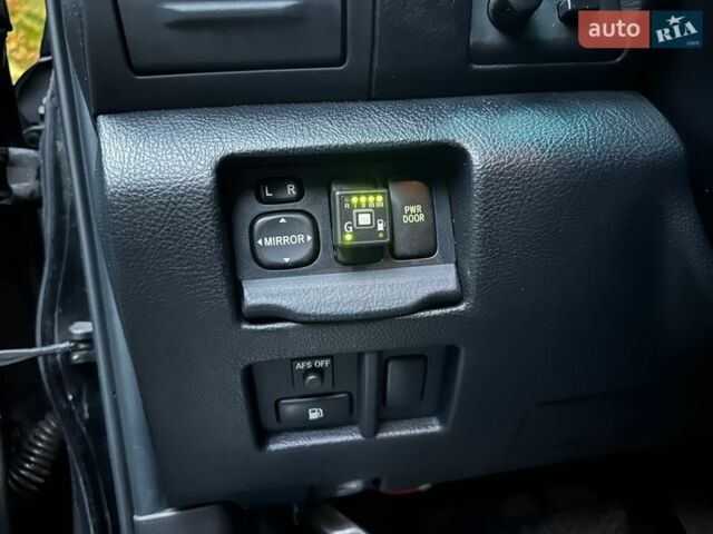 Черный Лексус РХ, объемом двигателя 3.46 л и пробегом 225 тыс. км за 12500 $, фото 19 на Automoto.ua