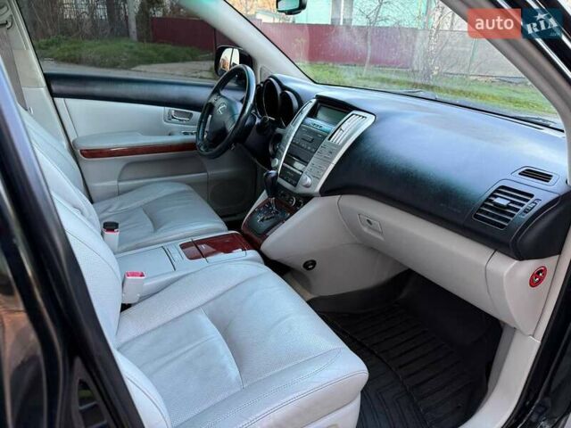 Черный Лексус РХ, объемом двигателя 3.46 л и пробегом 190 тыс. км за 12500 $, фото 65 на Automoto.ua