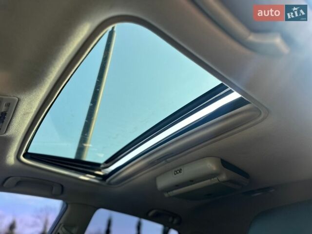 Черный Лексус РХ, объемом двигателя 3.46 л и пробегом 225 тыс. км за 12500 $, фото 32 на Automoto.ua