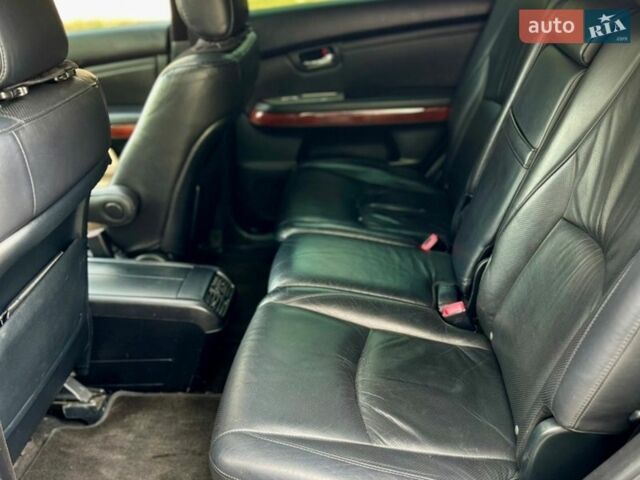 Черный Лексус РХ, объемом двигателя 3.5 л и пробегом 260 тыс. км за 12500 $, фото 23 на Automoto.ua