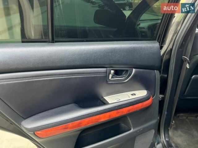 Черный Лексус РХ, объемом двигателя 3.5 л и пробегом 260 тыс. км за 12500 $, фото 20 на Automoto.ua