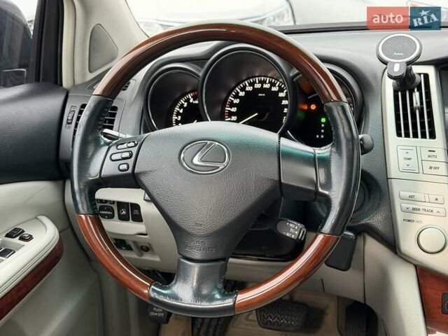 Чорний Лексус РХ, об'ємом двигуна 3.46 л та пробігом 166 тис. км за 12700 $, фото 15 на Automoto.ua