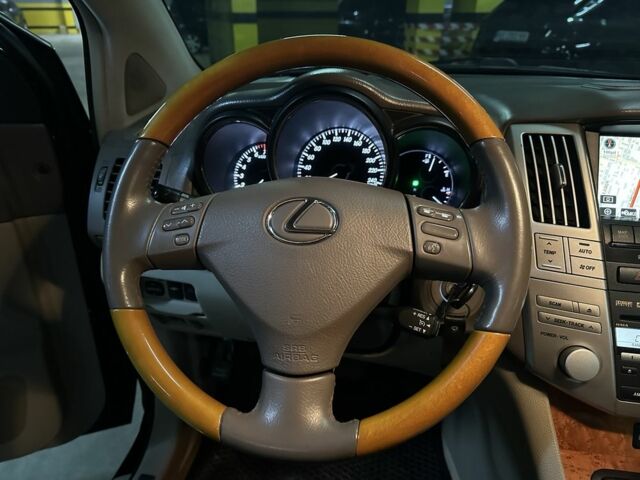 Черный Лексус РХ, объемом двигателя 3.5 л и пробегом 182 тыс. км за 12300 $, фото 12 на Automoto.ua