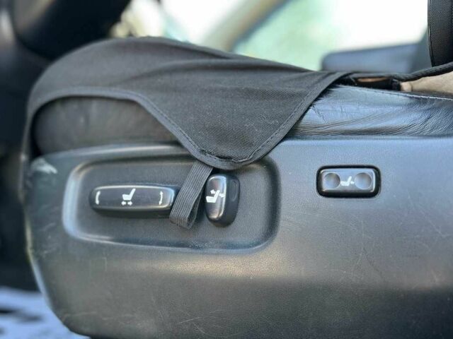 Чорний Лексус РХ, об'ємом двигуна 3.5 л та пробігом 180 тис. км за 9900 $, фото 16 на Automoto.ua