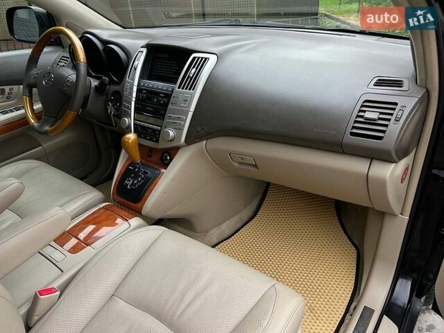 Черный Лексус РХ, объемом двигателя 3.46 л и пробегом 220 тыс. км за 9900 $, фото 17 на Automoto.ua