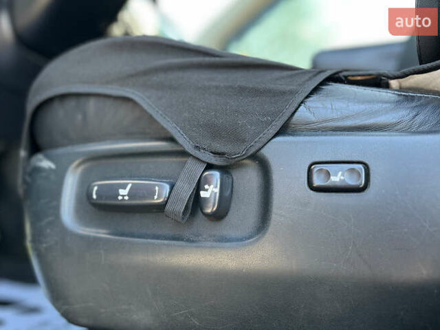 Черный Лексус РХ, объемом двигателя 3.46 л и пробегом 180 тыс. км за 9900 $, фото 16 на Automoto.ua