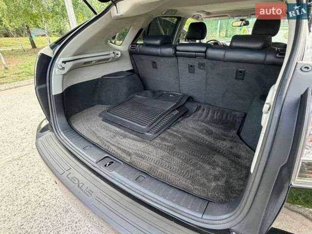 Черный Лексус РХ, объемом двигателя 3.46 л и пробегом 96 тыс. км за 13700 $, фото 16 на Automoto.ua