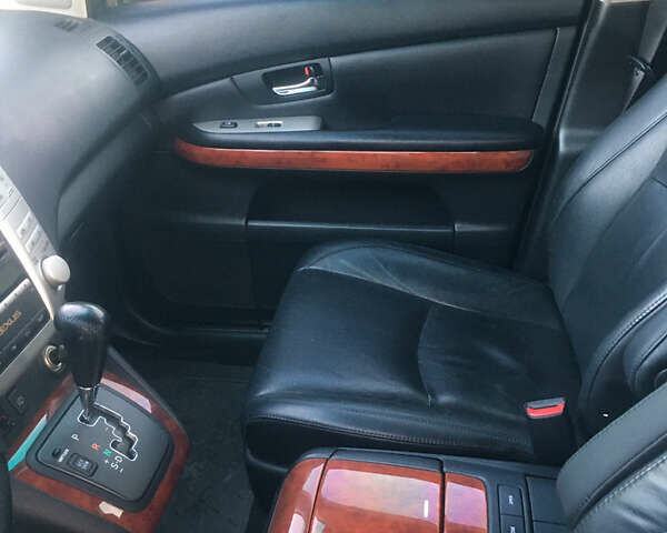 Черный Лексус РХ, объемом двигателя 3.5 л и пробегом 270 тыс. км за 12222 $, фото 9 на Automoto.ua