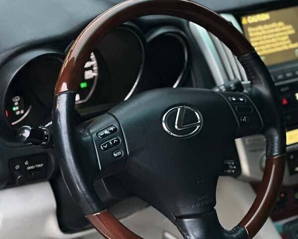 Черный Лексус РХ, объемом двигателя 3.5 л и пробегом 233 тыс. км за 11499 $, фото 20 на Automoto.ua