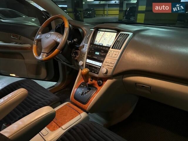 Черный Лексус РХ, объемом двигателя 3.5 л и пробегом 330 тыс. км за 12300 $, фото 28 на Automoto.ua