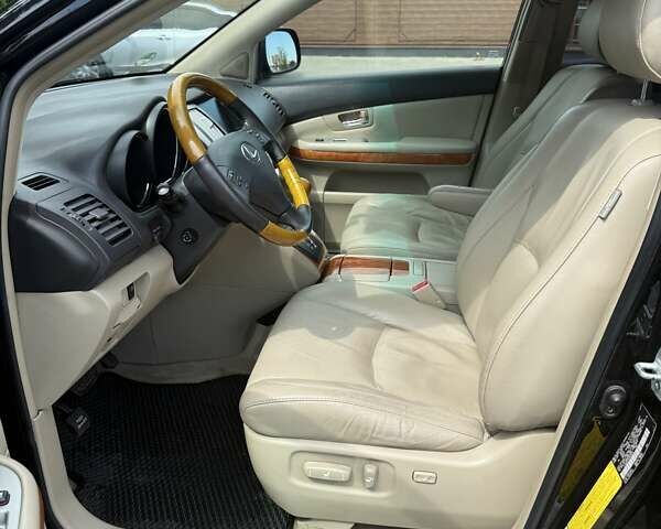 Черный Лексус РХ, объемом двигателя 3.31 л и пробегом 160 тыс. км за 12500 $, фото 4 на Automoto.ua