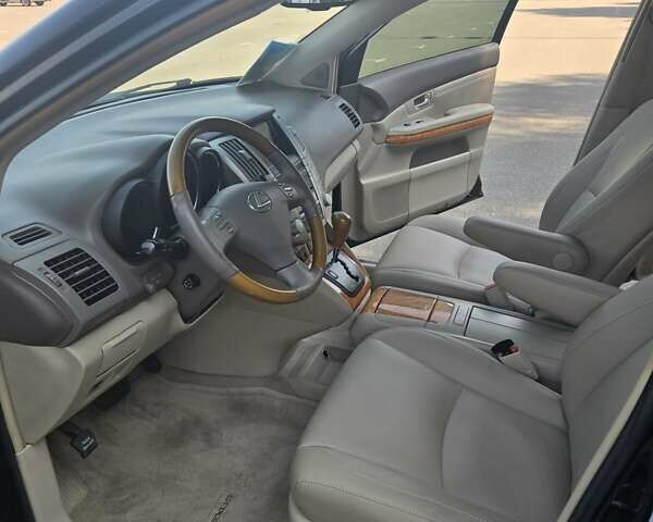 Черный Лексус РХ, объемом двигателя 3.46 л и пробегом 283 тыс. км за 11300 $, фото 8 на Automoto.ua
