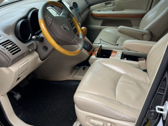 Черный Лексус РХ, объемом двигателя 3.5 л и пробегом 170 тыс. км за 12900 $, фото 3 на Automoto.ua