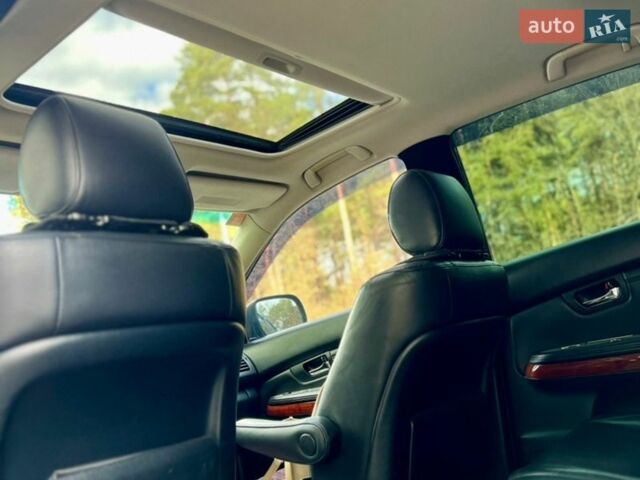 Черный Лексус РХ, объемом двигателя 3.5 л и пробегом 260 тыс. км за 12500 $, фото 24 на Automoto.ua