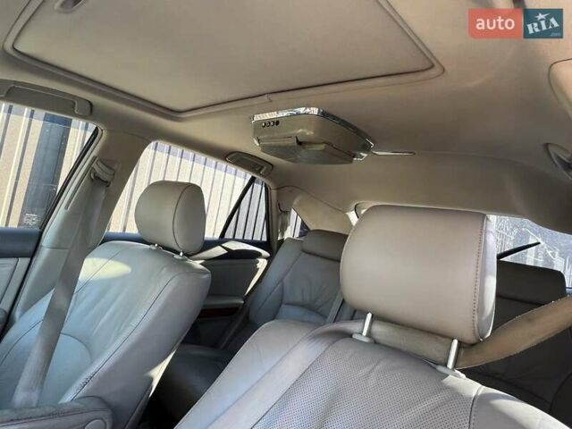 Черный Лексус РХ, объемом двигателя 3.46 л и пробегом 320 тыс. км за 9700 $, фото 12 на Automoto.ua