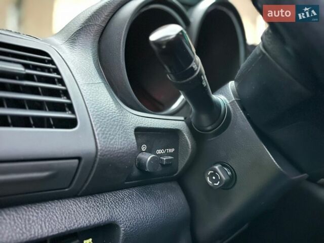 Черный Лексус РХ, объемом двигателя 3.46 л и пробегом 225 тыс. км за 12500 $, фото 11 на Automoto.ua