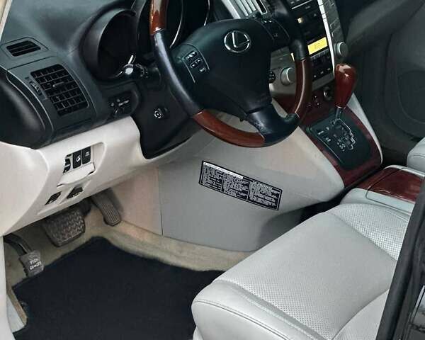 Черный Лексус РХ, объемом двигателя 3.5 л и пробегом 233 тыс. км за 11499 $, фото 22 на Automoto.ua