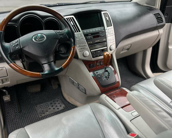 Черный Лексус РХ, объемом двигателя 3.46 л и пробегом 195 тыс. км за 12000 $, фото 9 на Automoto.ua