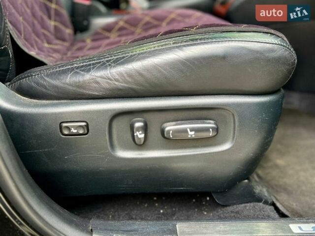 Черный Лексус РХ, объемом двигателя 3.5 л и пробегом 260 тыс. км за 12500 $, фото 19 на Automoto.ua