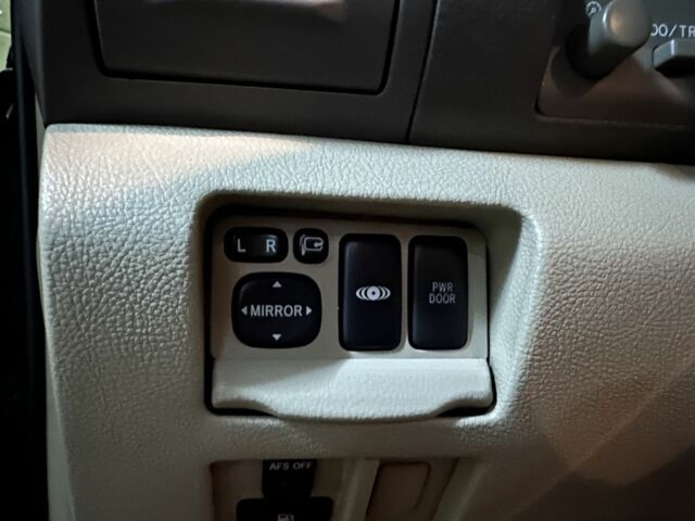 Черный Лексус РХ, объемом двигателя 3.5 л и пробегом 182 тыс. км за 12300 $, фото 16 на Automoto.ua