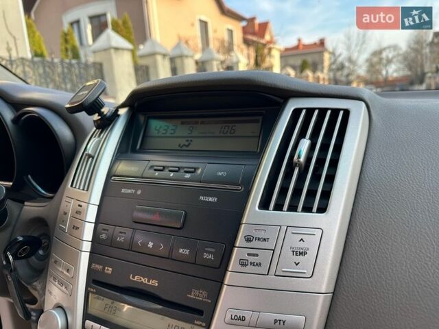 Черный Лексус РХ, объемом двигателя 3.46 л и пробегом 178 тыс. км за 12900 $, фото 66 на Automoto.ua