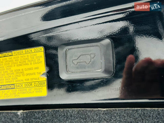 Черный Лексус РХ, объемом двигателя 3.46 л и пробегом 224 тыс. км за 9900 $, фото 12 на Automoto.ua